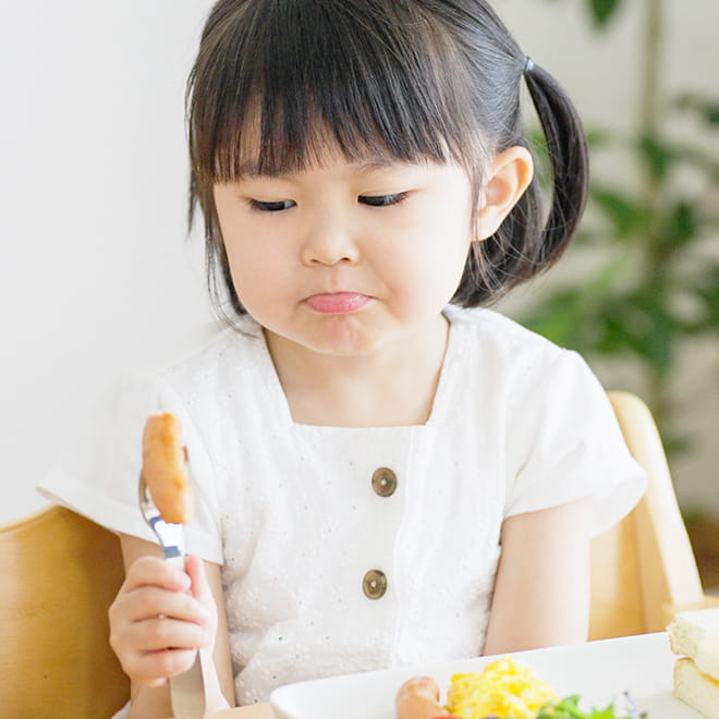 あまり噛まずのみこむ